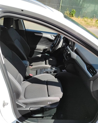 Ford Focus cena 65600 przebieg: 185200, rok produkcji 2020 z Śrem małe 211